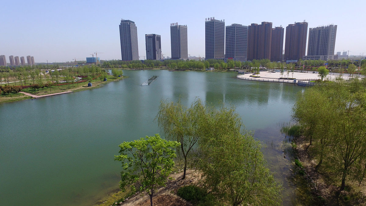 2018年4月8日,河南许昌芙蓉园.