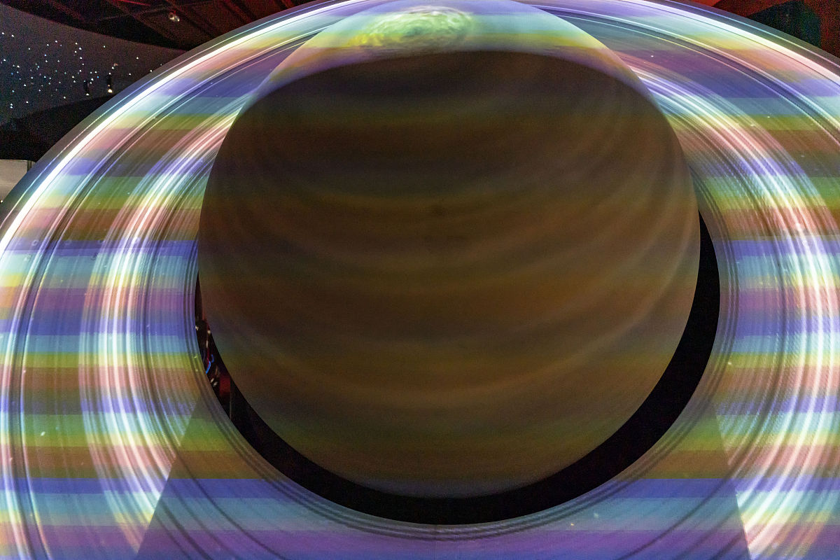 黑洞成像：揭秘首张黑洞照片背后的科学与技术