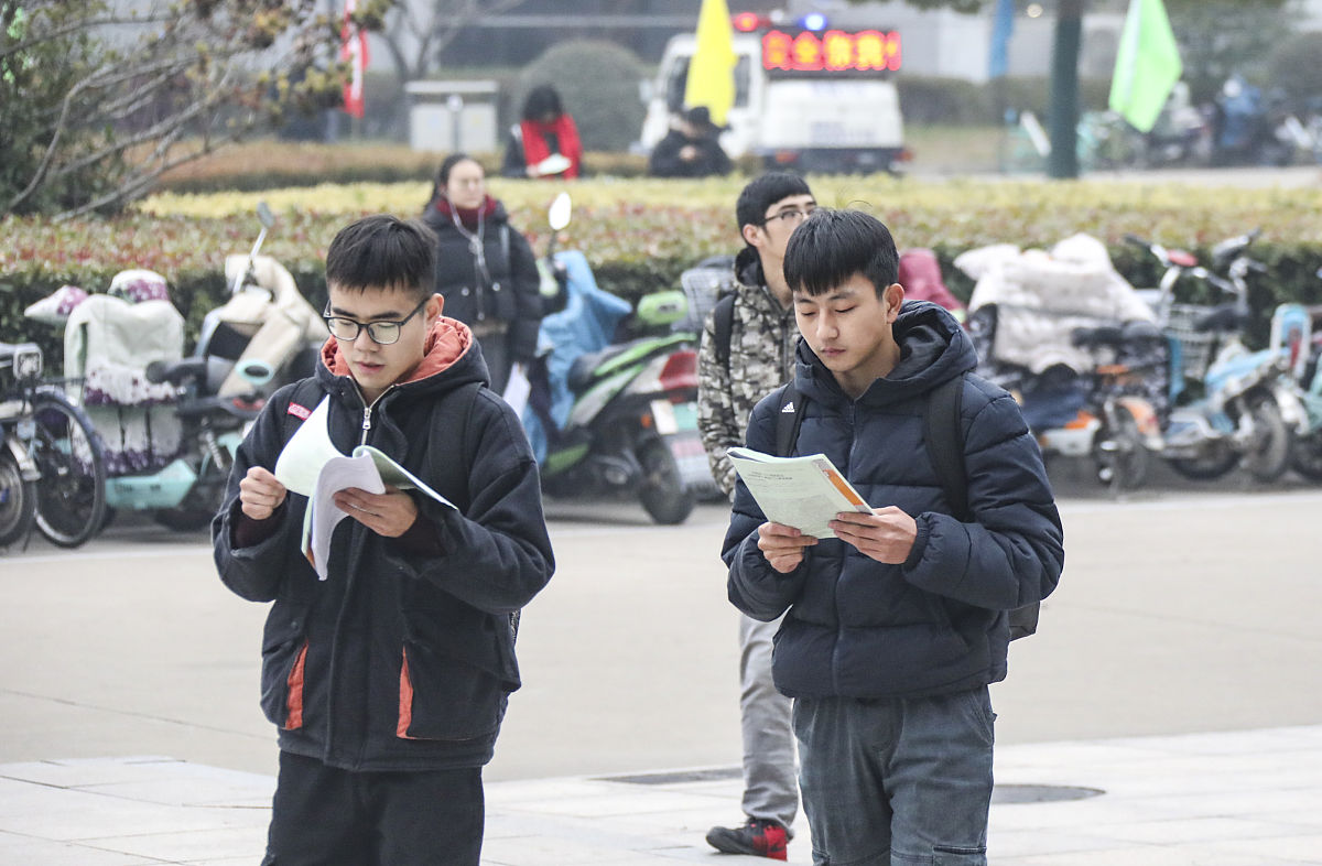 陕西省印刷技工学校招生电话：029-xxxxxxx，报名咨询、政策解读，助力你成为印刷行业人才！