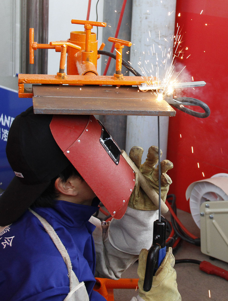 锂离子电池和铅酸电池性能比较