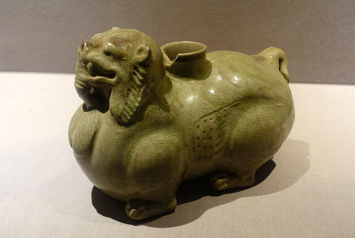 2019年05月31日 青瓷狮型插器,西晋,南京东华门出土,南京市博物馆(朝