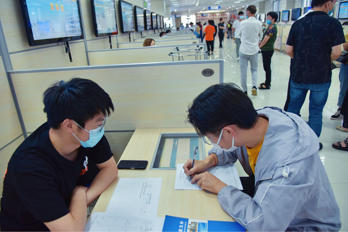 吕梁经济管理学校招生办电话：2023年报考指南