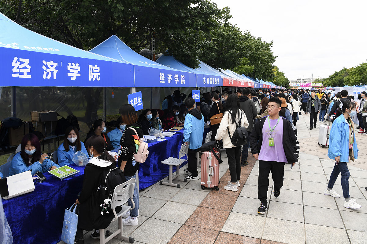 深度自我成长感悟1。要求：对生活学习的感悟以及清北部分学长学姐学习感悟分享