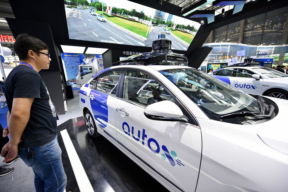 19米长车辆能否转弯？直角弯半径计算分析