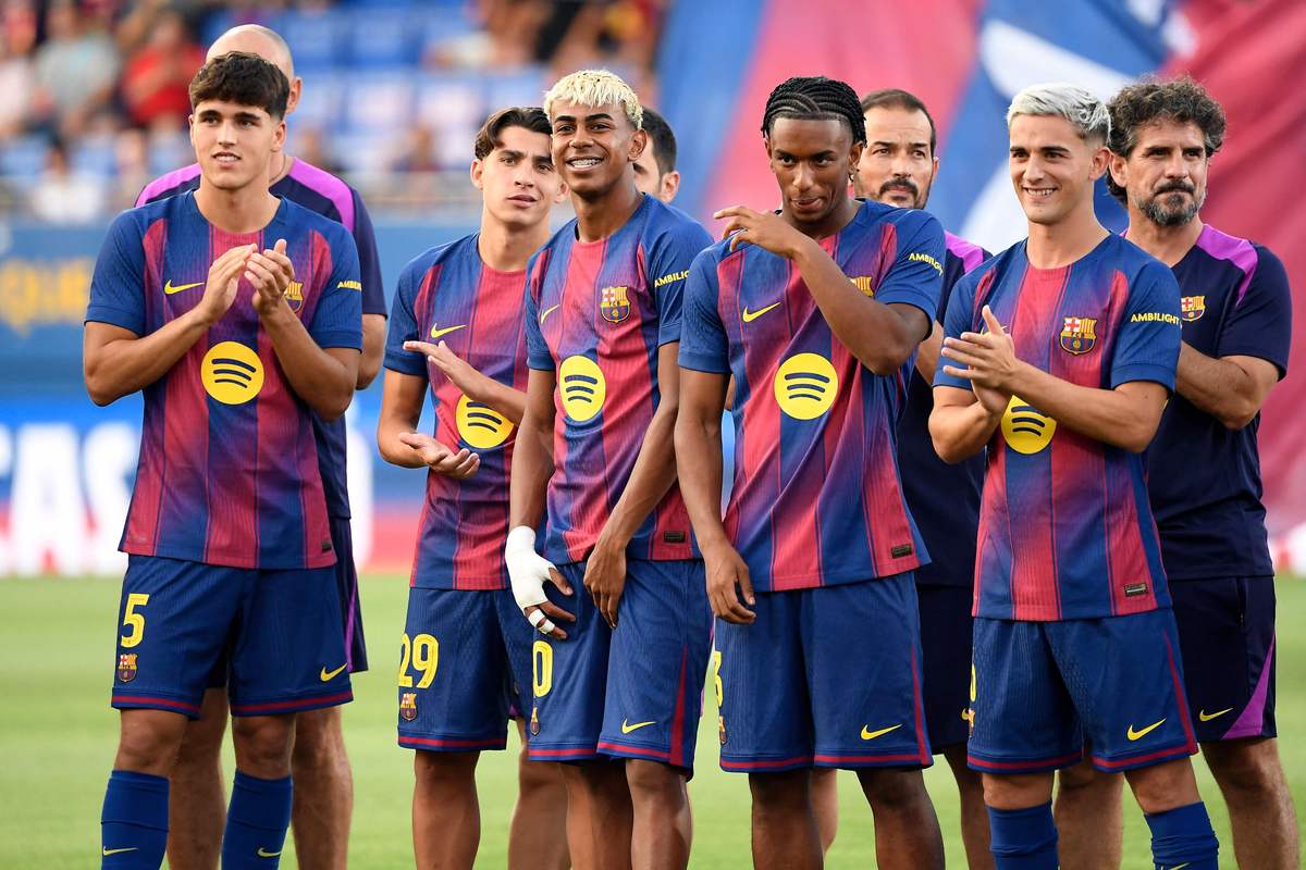 巴塞罗那足球俱乐部'梦幻组合'：成就与影响