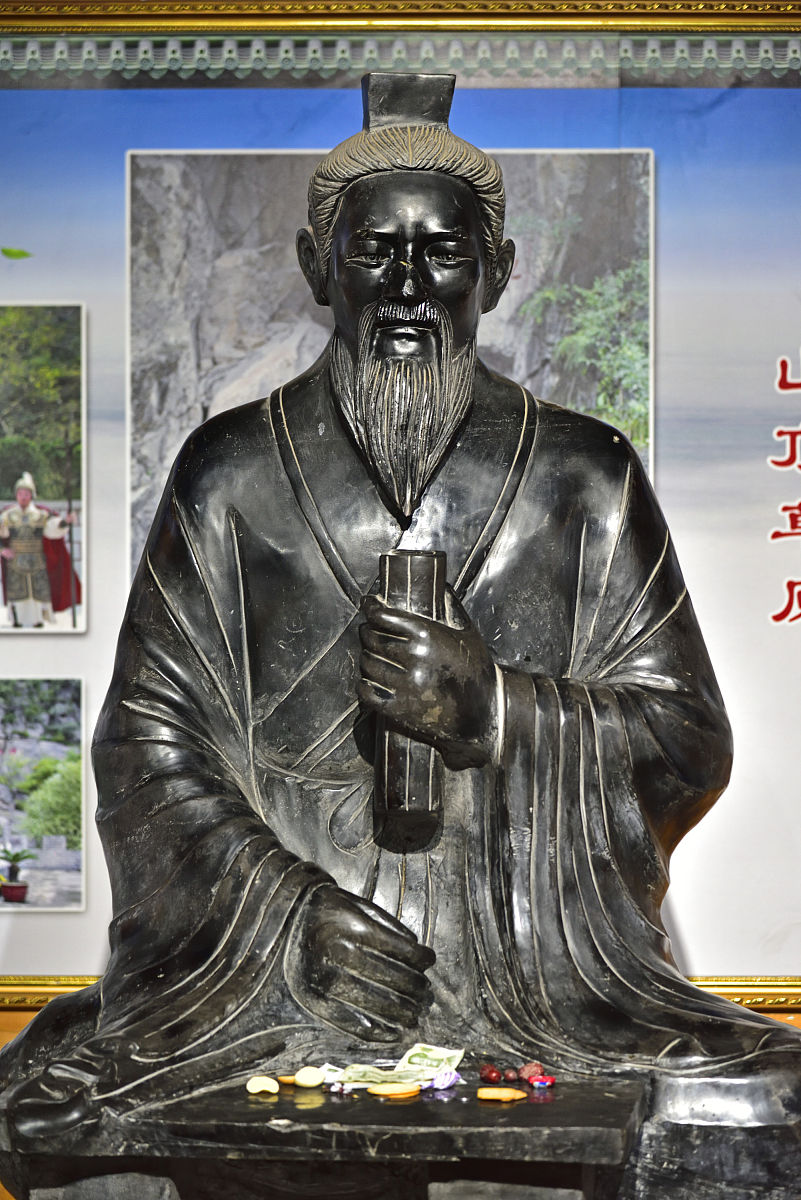 华佗真名揭秘：不是华适、华夫、华聚，而是...?