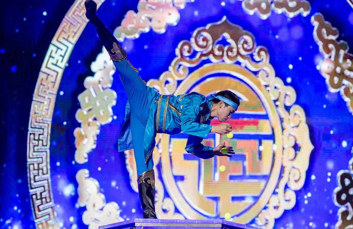 阐述问卷调查法在呼和浩特大召旅游区游客满意度分析中的应用300字