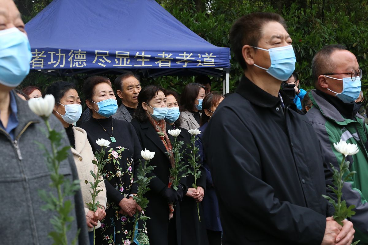 安慰尤超群先生：失去母亲的悲伤与希望