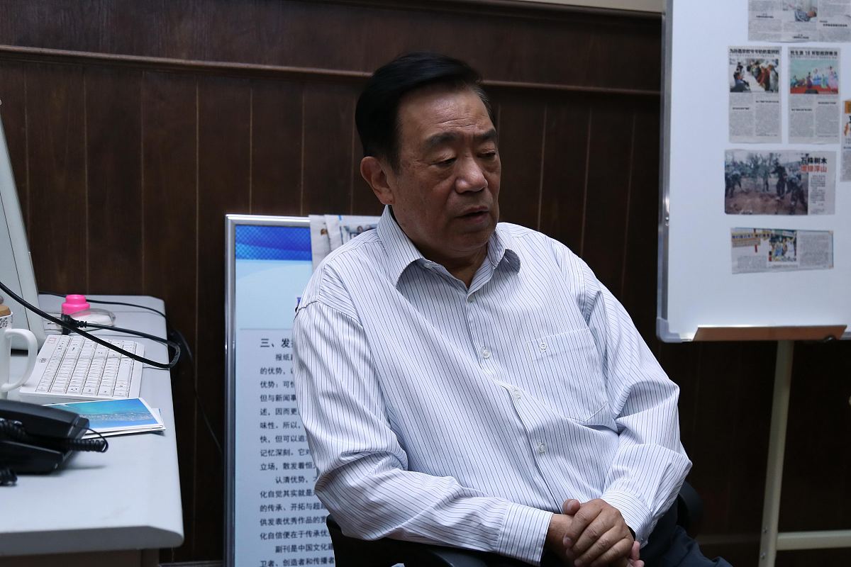 2015年05月21日,山东省青岛市,电视剧《女不强大天不容》探班. , 海清