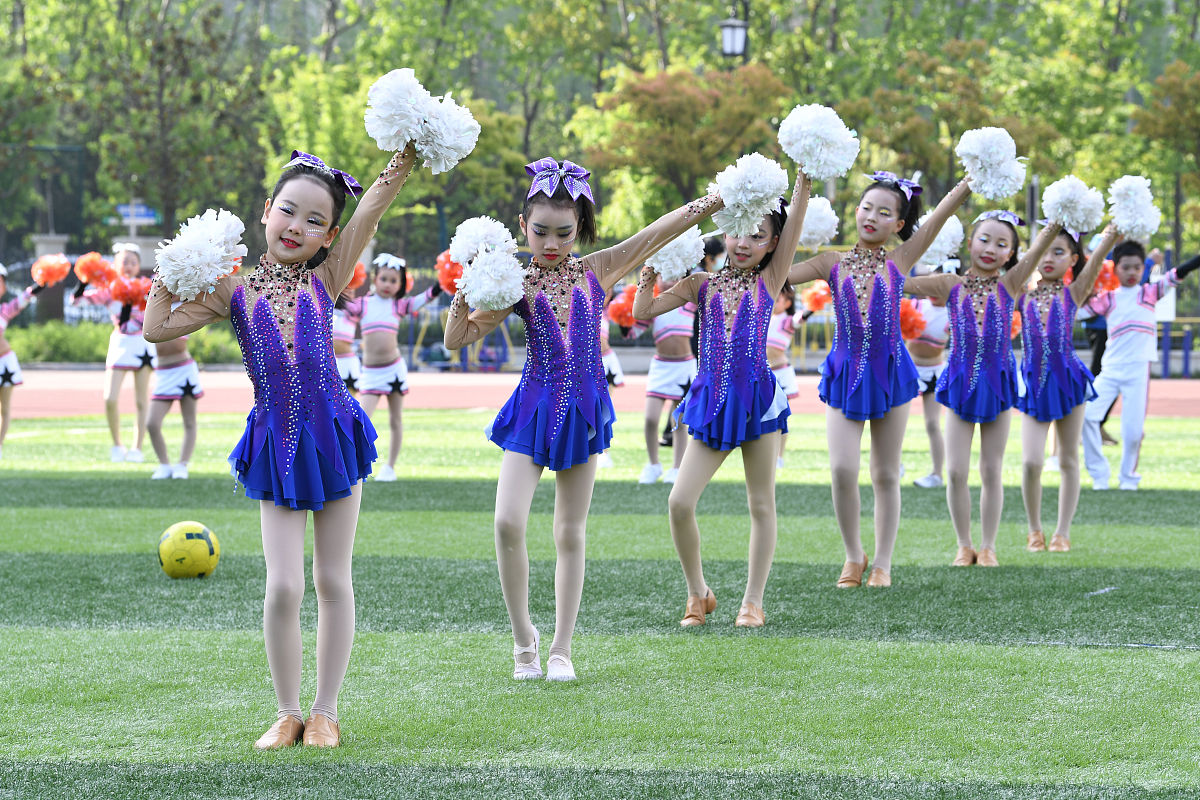 合肥商贸科技学校2023年热门专业推荐：电子商务、物流管理等