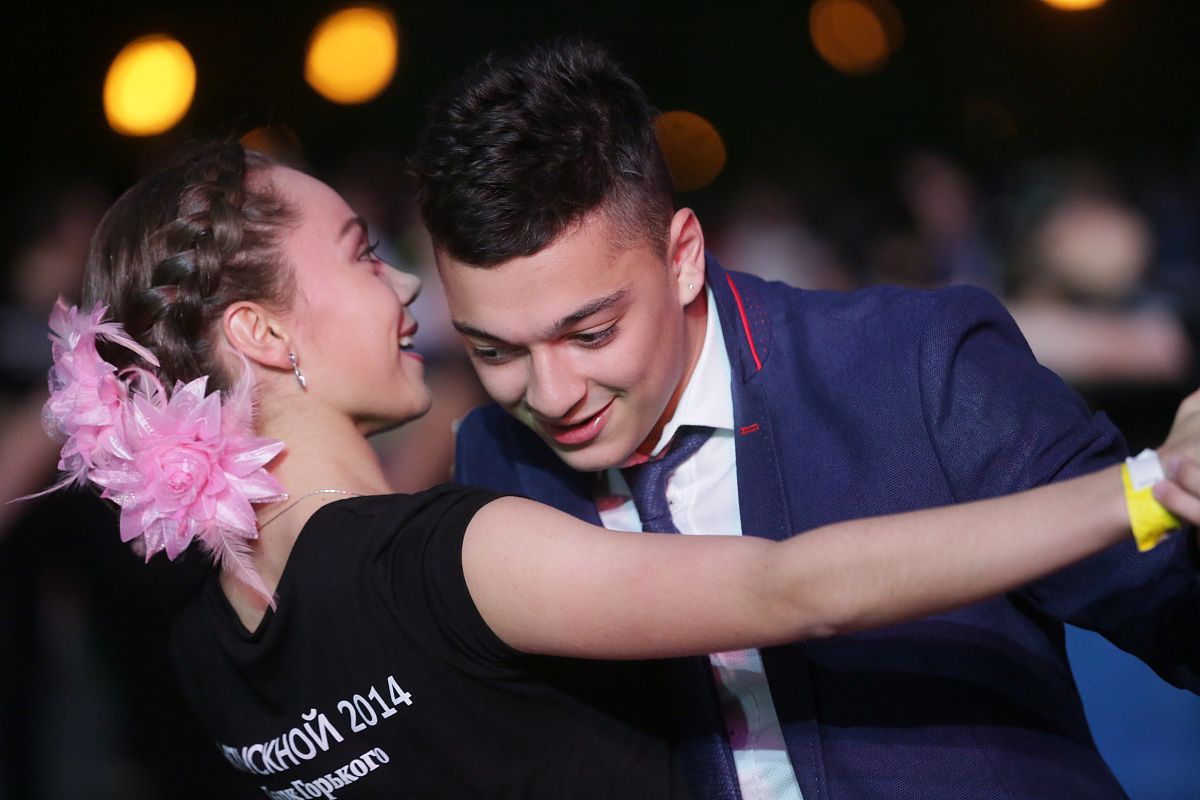 甘谷职业中等专业学校2021年专业设置：电子商务、建筑工程、机械制造等