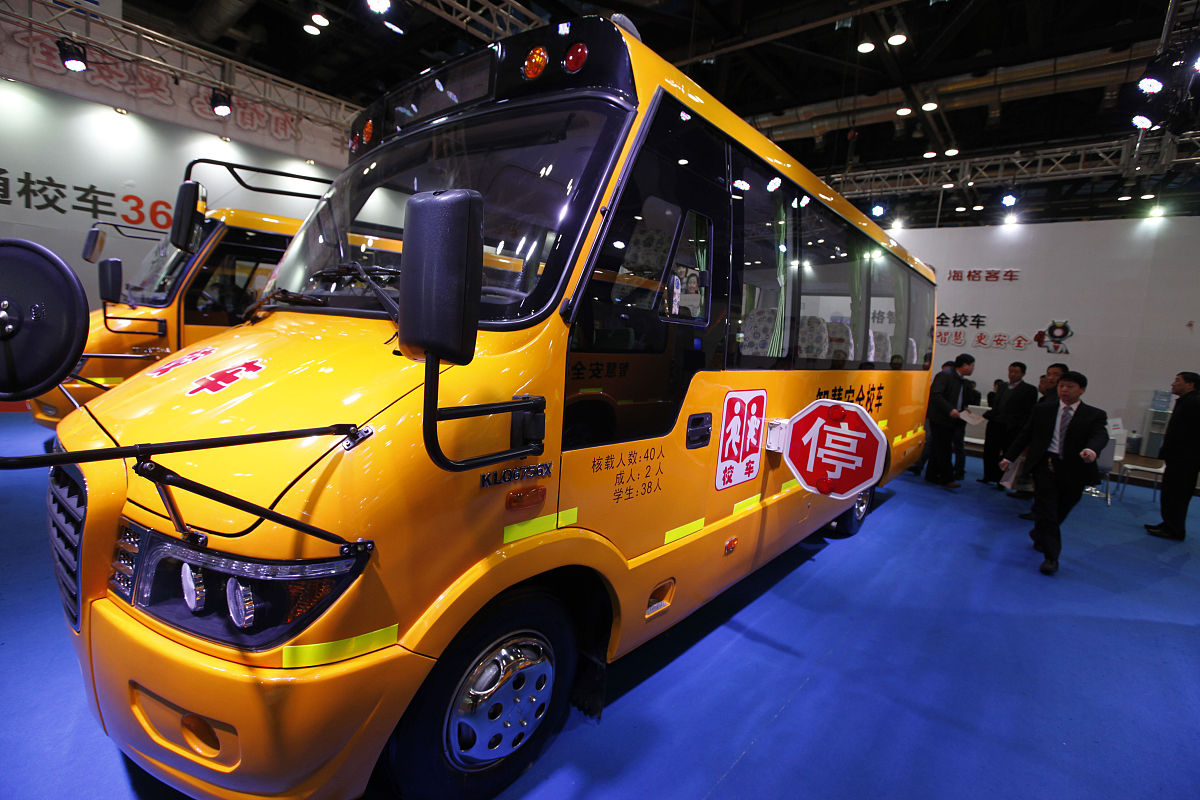 重庆科技学院视觉传达设计专业：优势、不足及发展前景