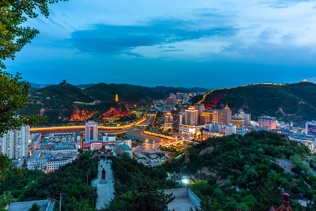 2021年5月11日,陕西延安,城市夜景.