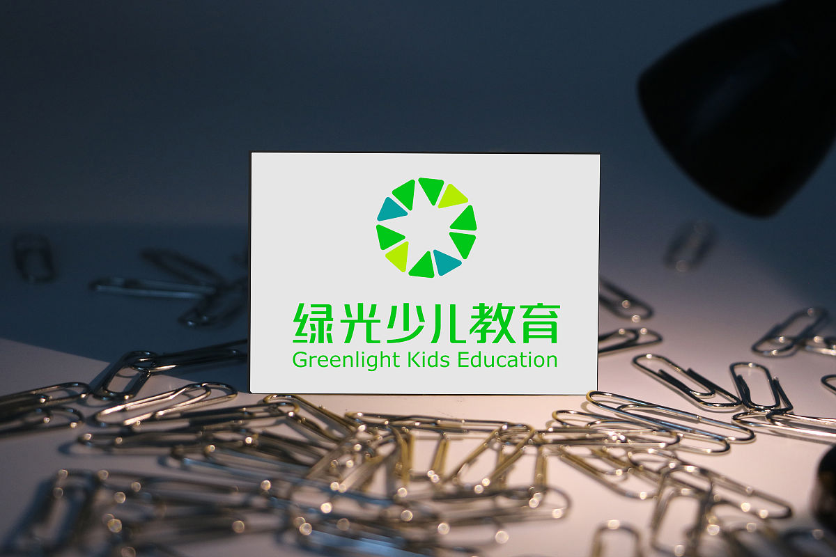 商业配图:绿光少儿教育
