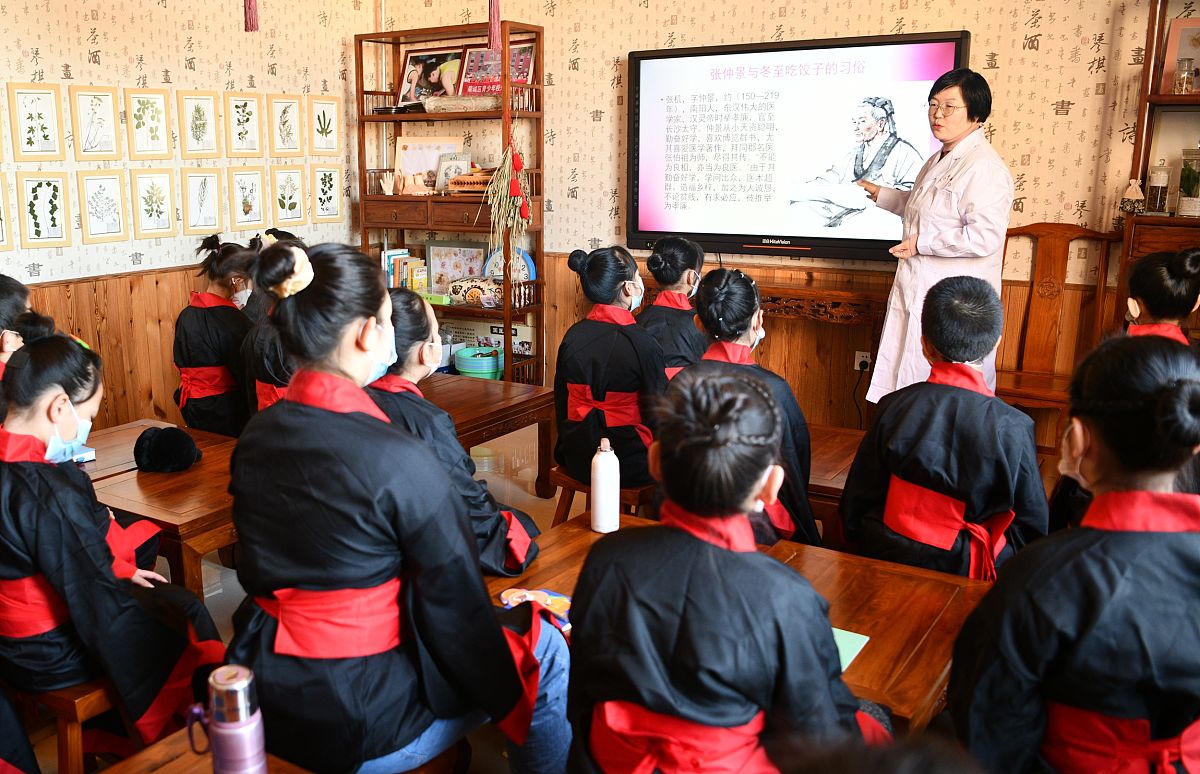 中华优秀传统文化融入大中小思政课的思考：意义、路径与实践