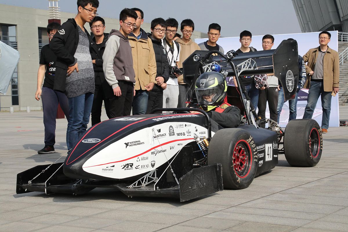 内江市科技开发学校汽车维修与驾驶专业2019年招生