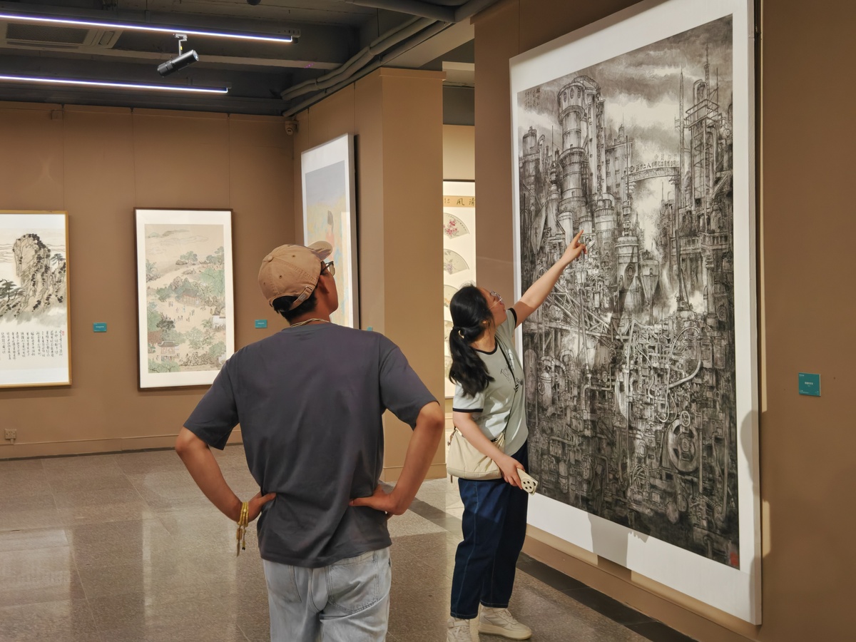 江苏著名画家杨勇：水墨艺术的现代探索