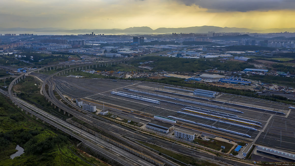 昆明高铁正规中专学校_昆明高铁学校哪个好