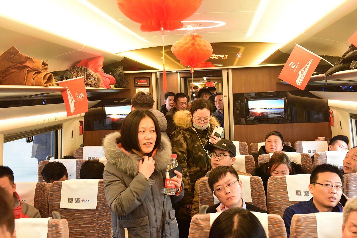 2023年惠济中专学校高铁乘务专业招生简章-就业前景广阔