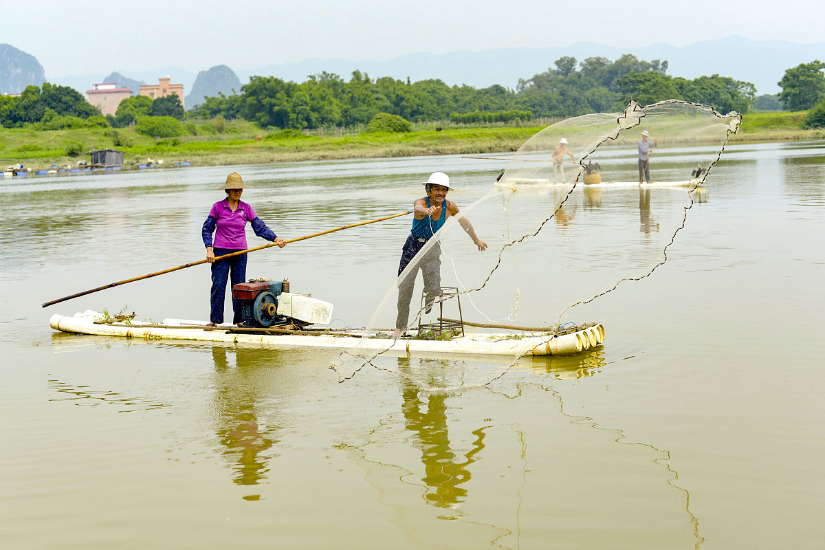 阳江第一职业高级中学招生电话：XXXXXXXX