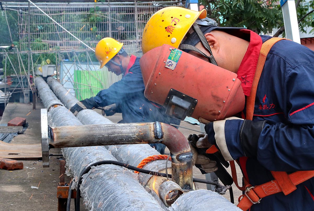 油田井下小修作业常见质量问题及解决方案 - 提高效率，保障安全