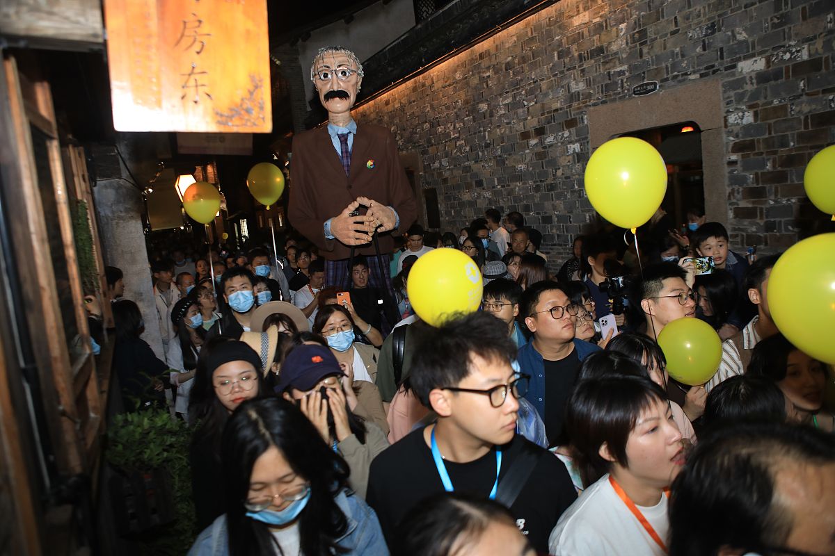 桐乡卫生学校2021年招生简章 - 培养卫生健康人才的摇篮