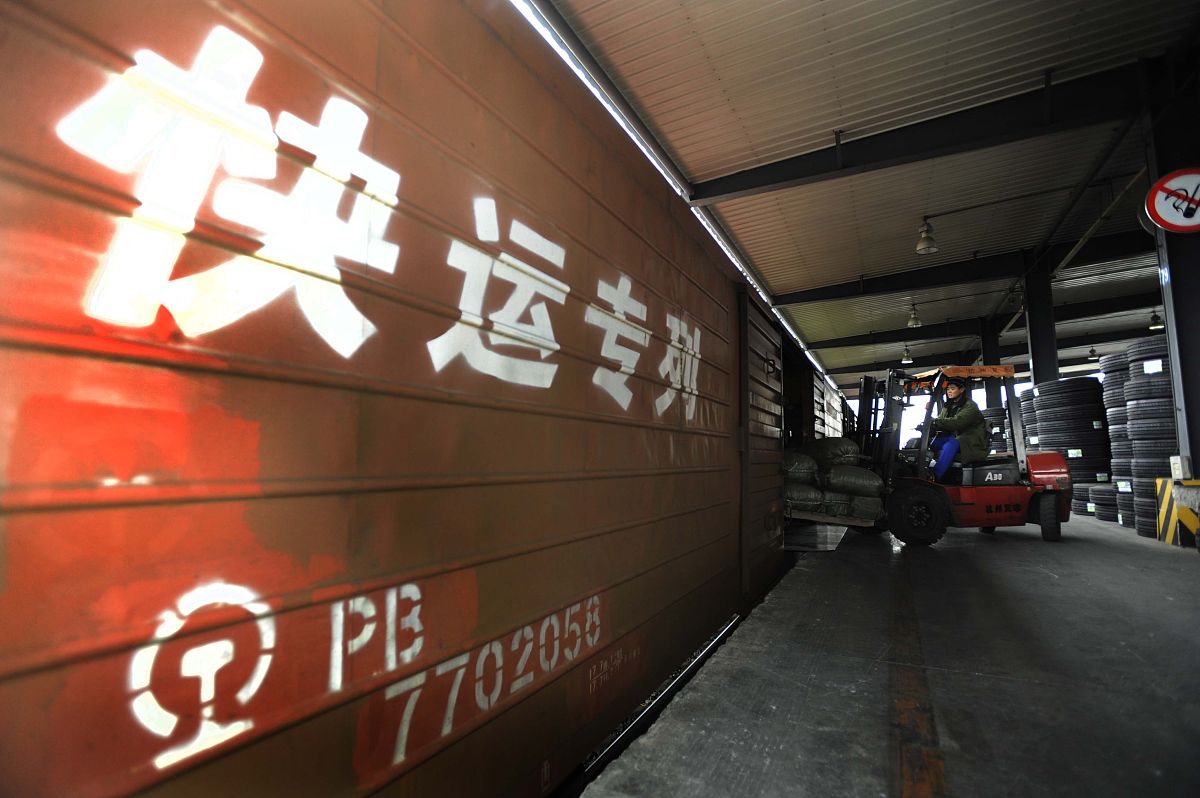 兰州中专铁路学校升学指南：2023年升本及其他职业发展方向