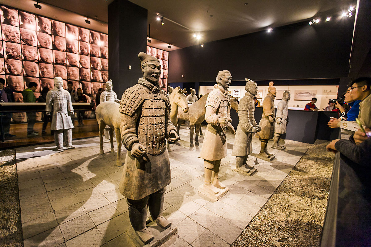 评价一下西安市。