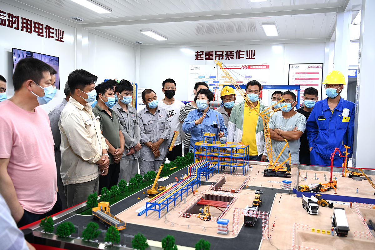 东港物联网学校铁道工程测量好不好？有什么招生要求