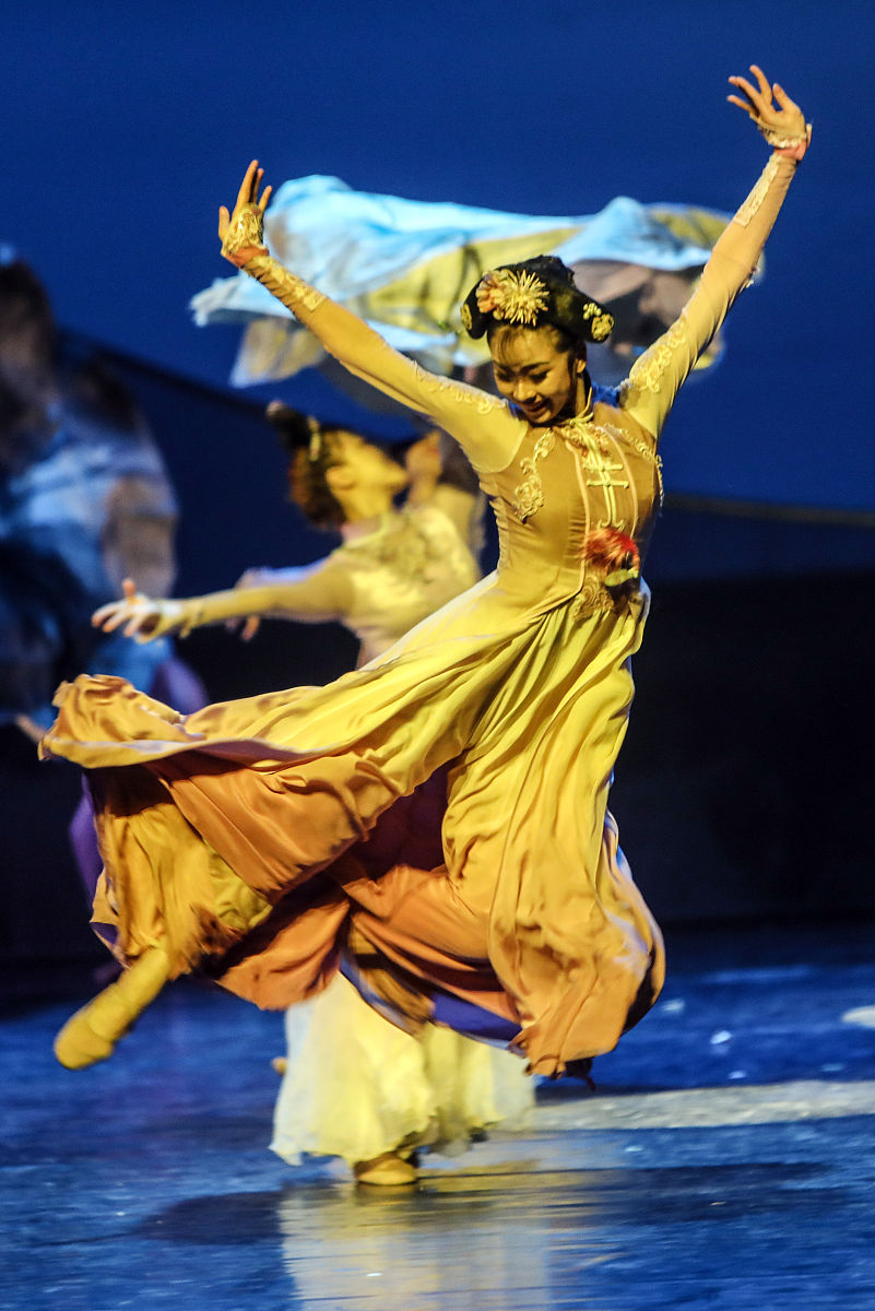 纳兰性德：清代词坛的传奇才子