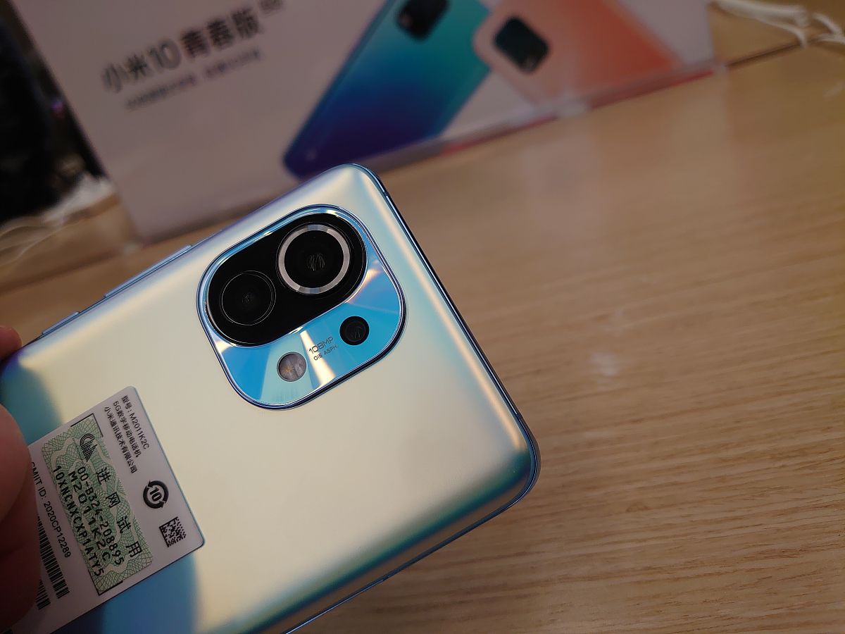 小米11ultra和小米13比那个拍照强