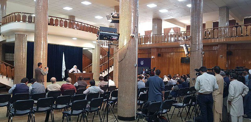 更改另一种描述方式：具有一定的理论与实践意义。