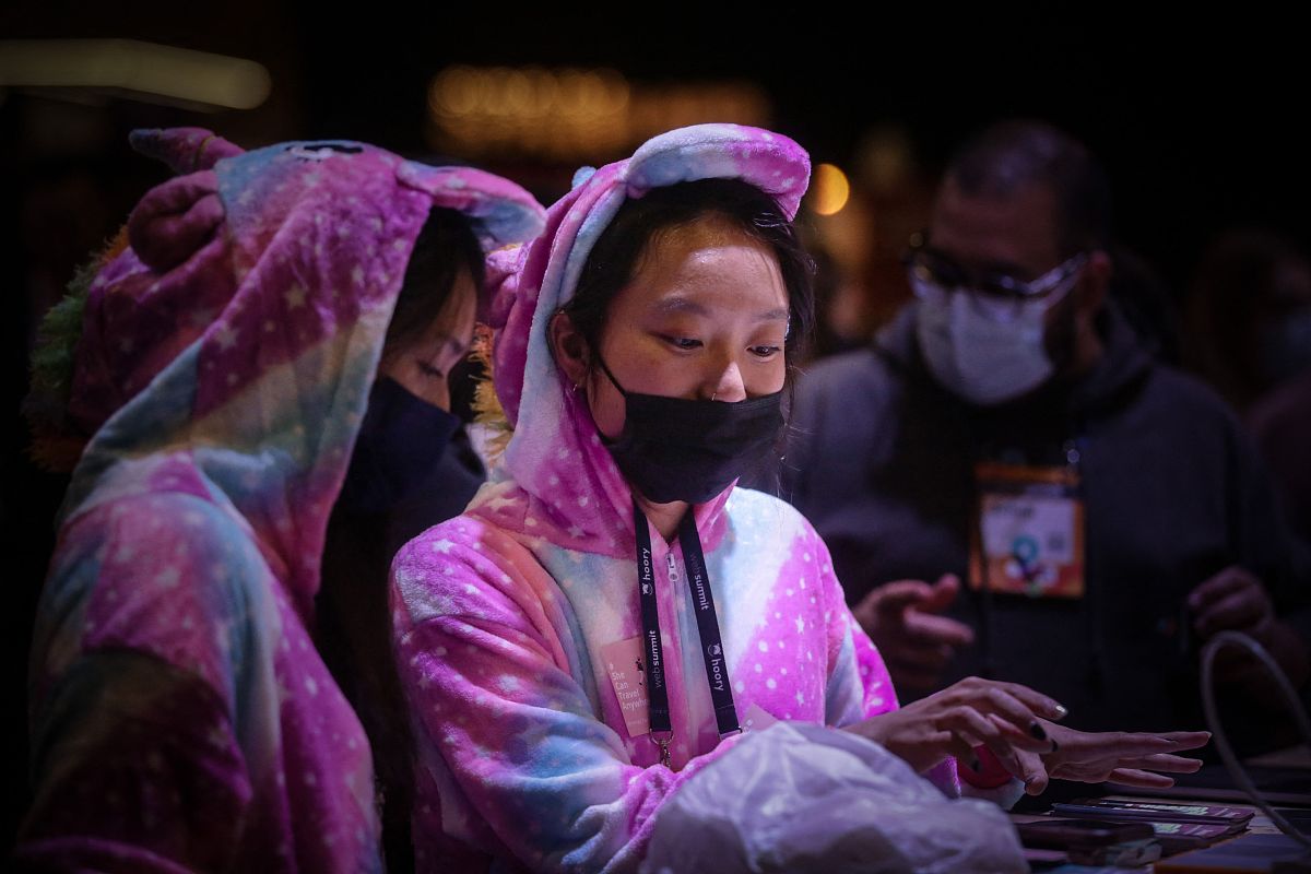 一根烟分给1000万人，每人能分多少？答案超乎想象！