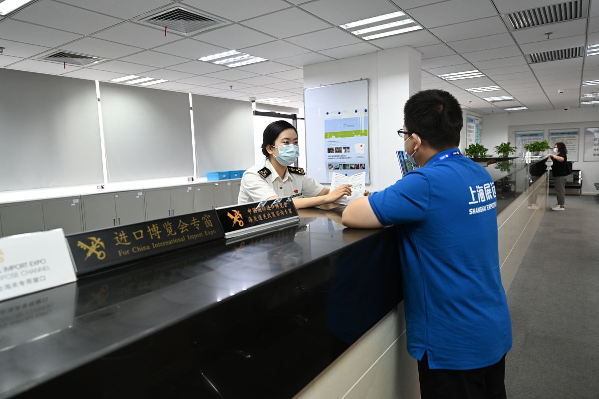 作为海关如何增强营商环境的国际化水平