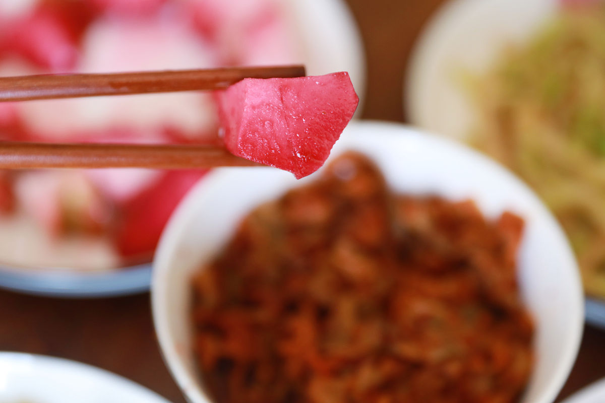 2021年2月19日,重庆涪陵区."好看不过素打扮,好吃不过咸菜饭".这句俗