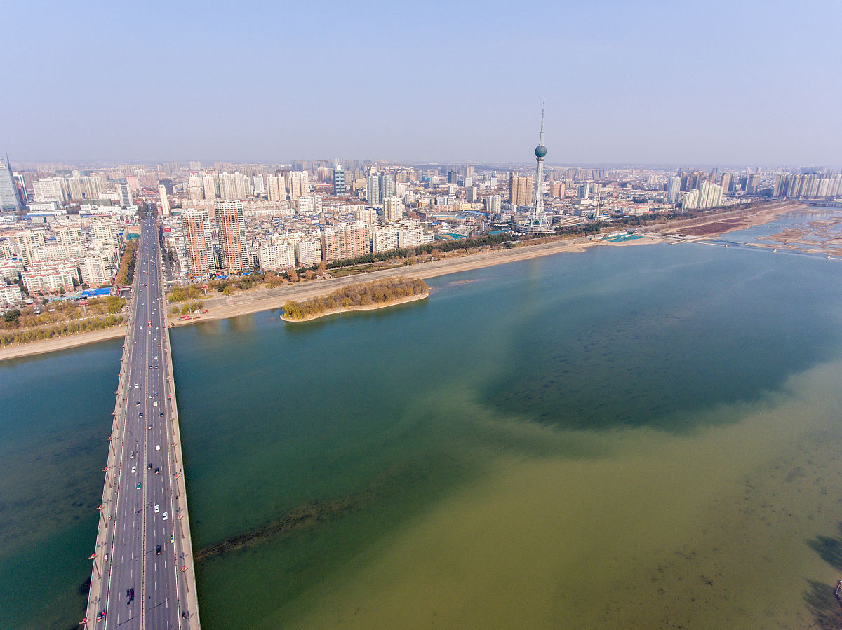 2019年12月31日,河南洛阳,航拍洛河牡丹大桥(牡丹桥).
