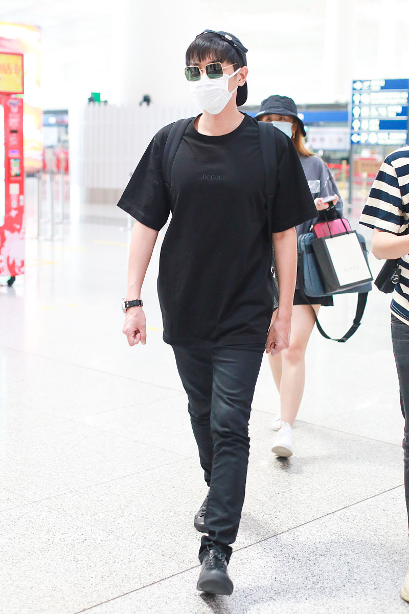 男大学生穿搭指南：6种风格打造你的校园型格