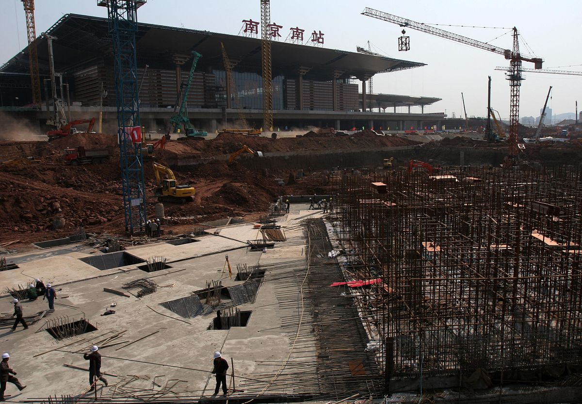 2020年重庆初中生铁路学校推荐：热门院校及专业解析