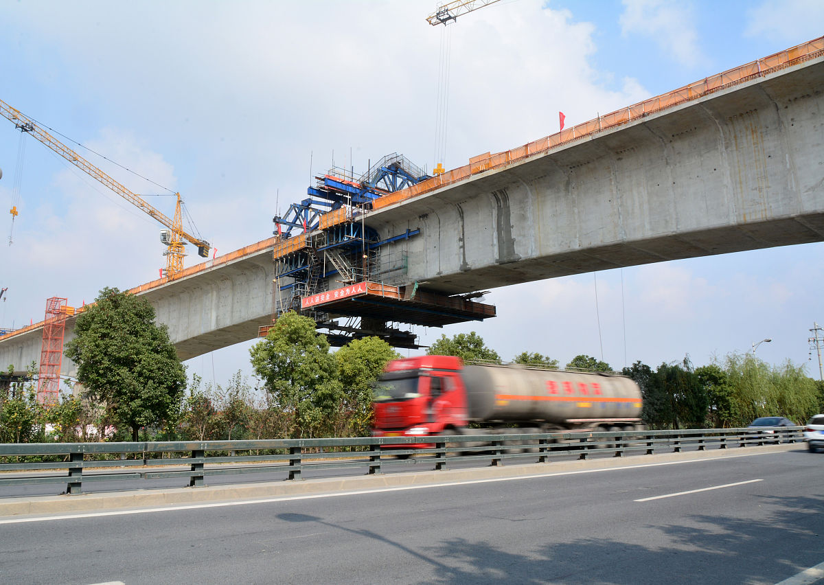 贵州省邮电学校的高铁专业包就业吗
