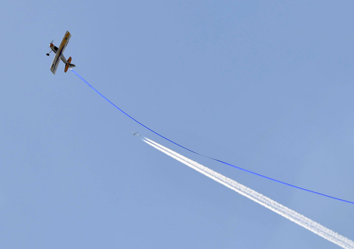 成都航空专业学校招生对象：高中生、成年人，特殊招生政策解读
