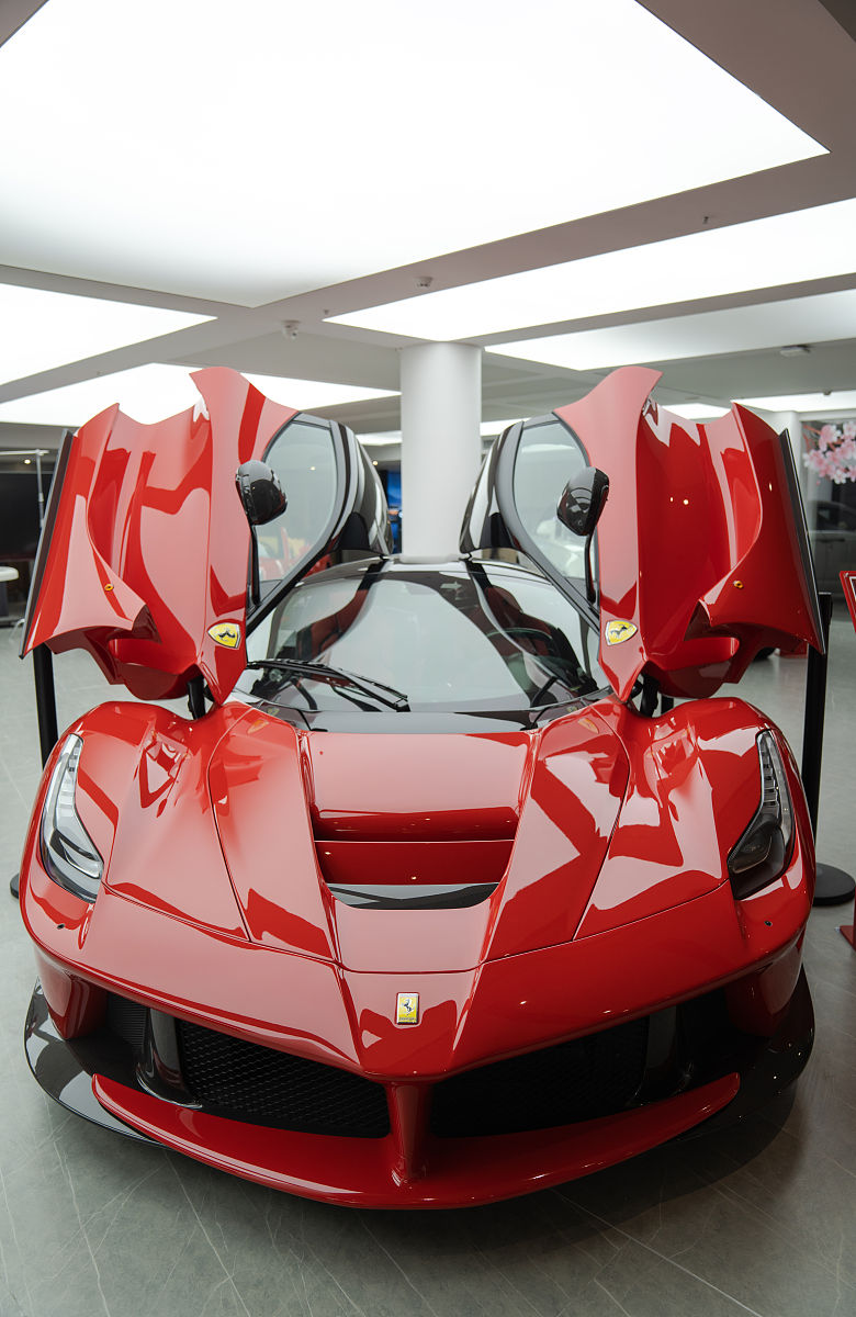 为什么法拉利这么贵