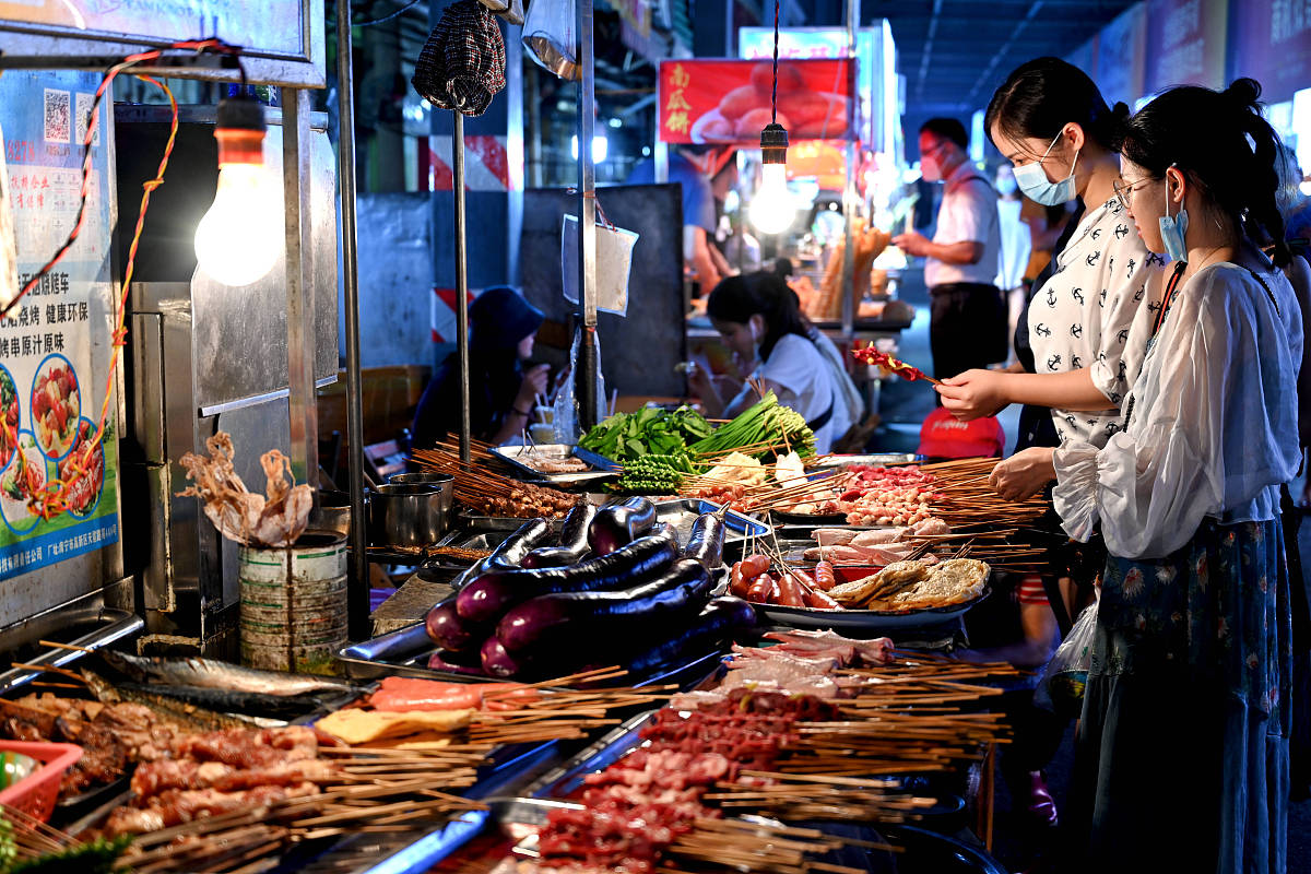 店门口炸串活动