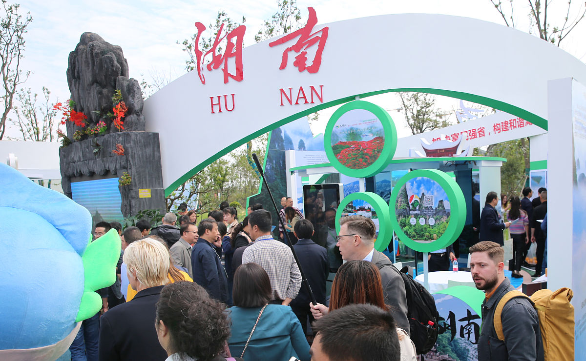 快速提升旅游景区游客量的方法：实用指南