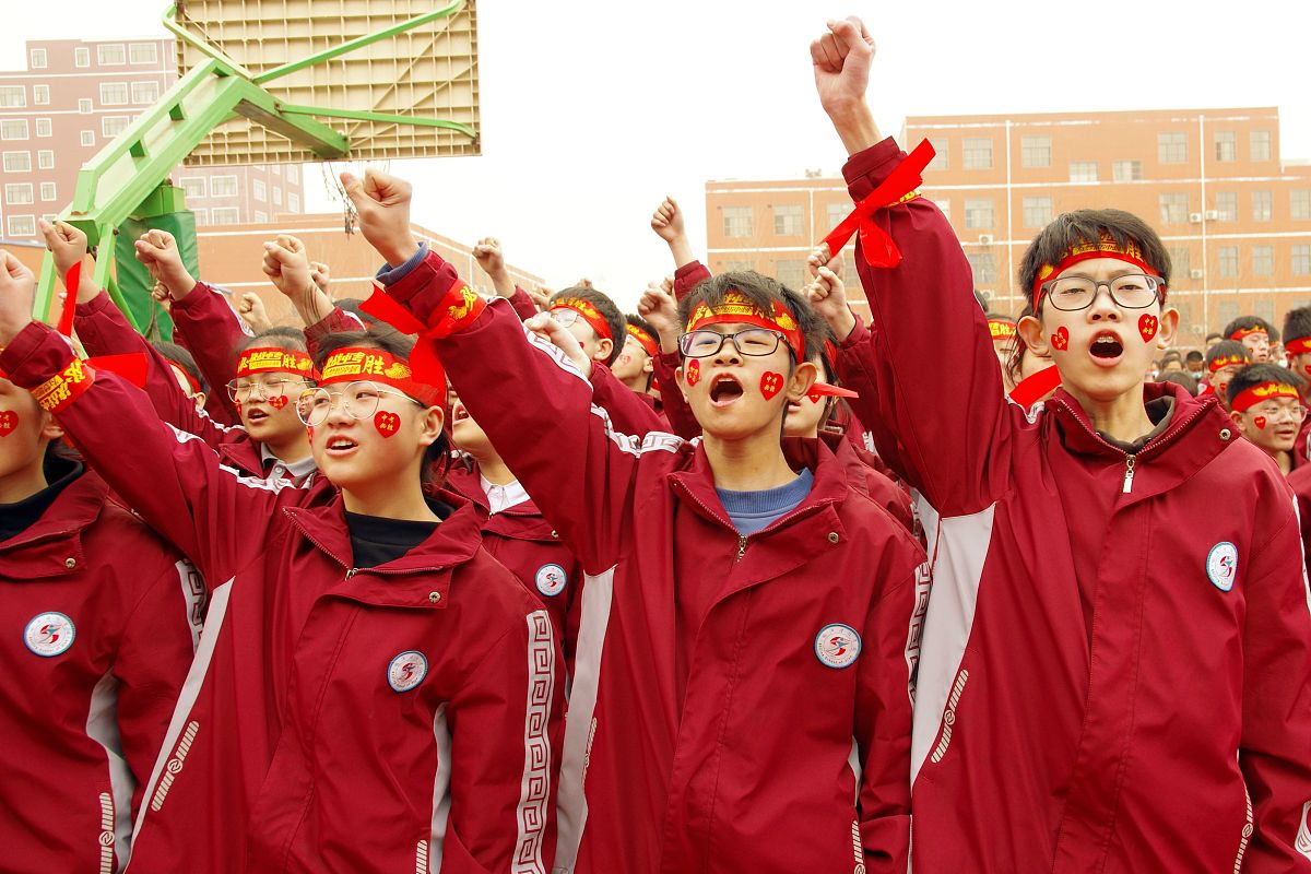 邯郸2023年卫校和职高哪个好？适合你的才是最好的