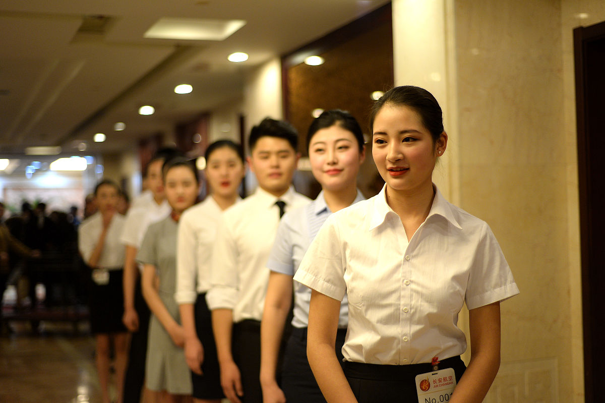 吉安航空空乘学校2023年招生简章 - 成为优秀的航空服务人员