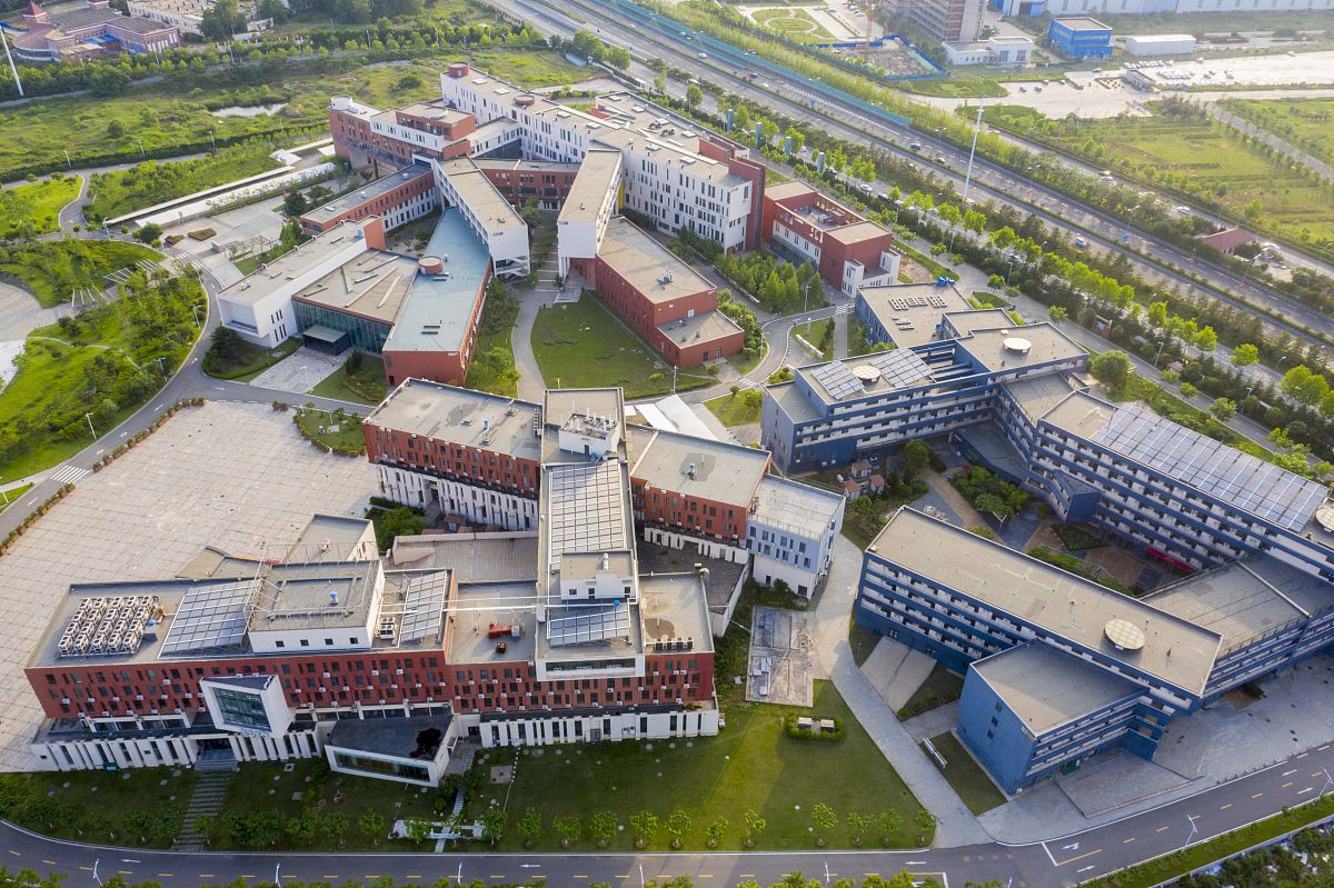 四川文轩职业学院规模介绍 - 设施、师资力量、招生规模