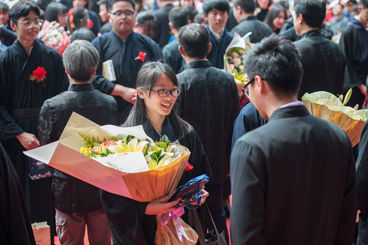 2018四川省罗江中学校录取分数_外地招生