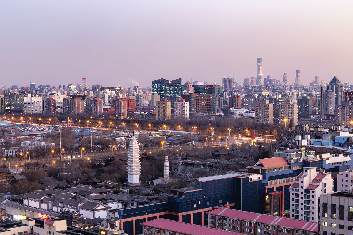 2021年1月5日,北京,奥林匹克体育中心夜景.