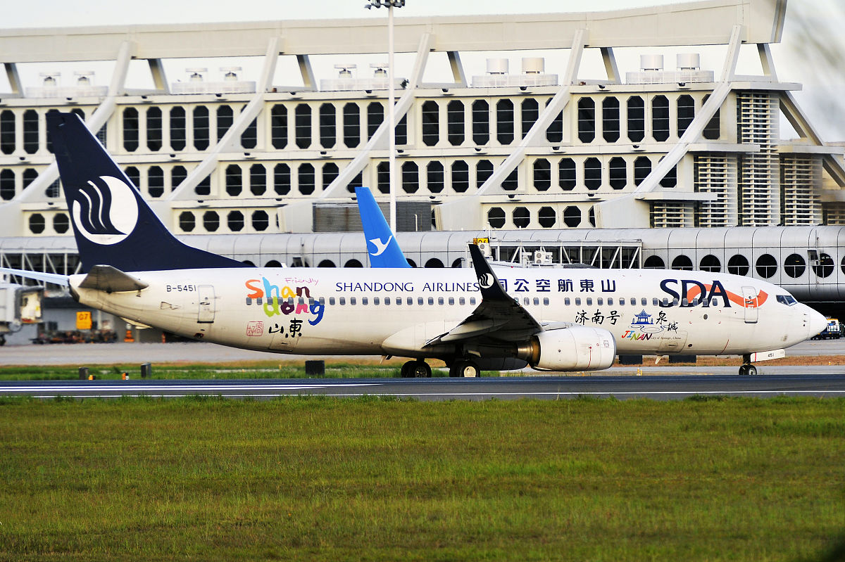 四川航空专修学院 - 航空领域的人才培养基地