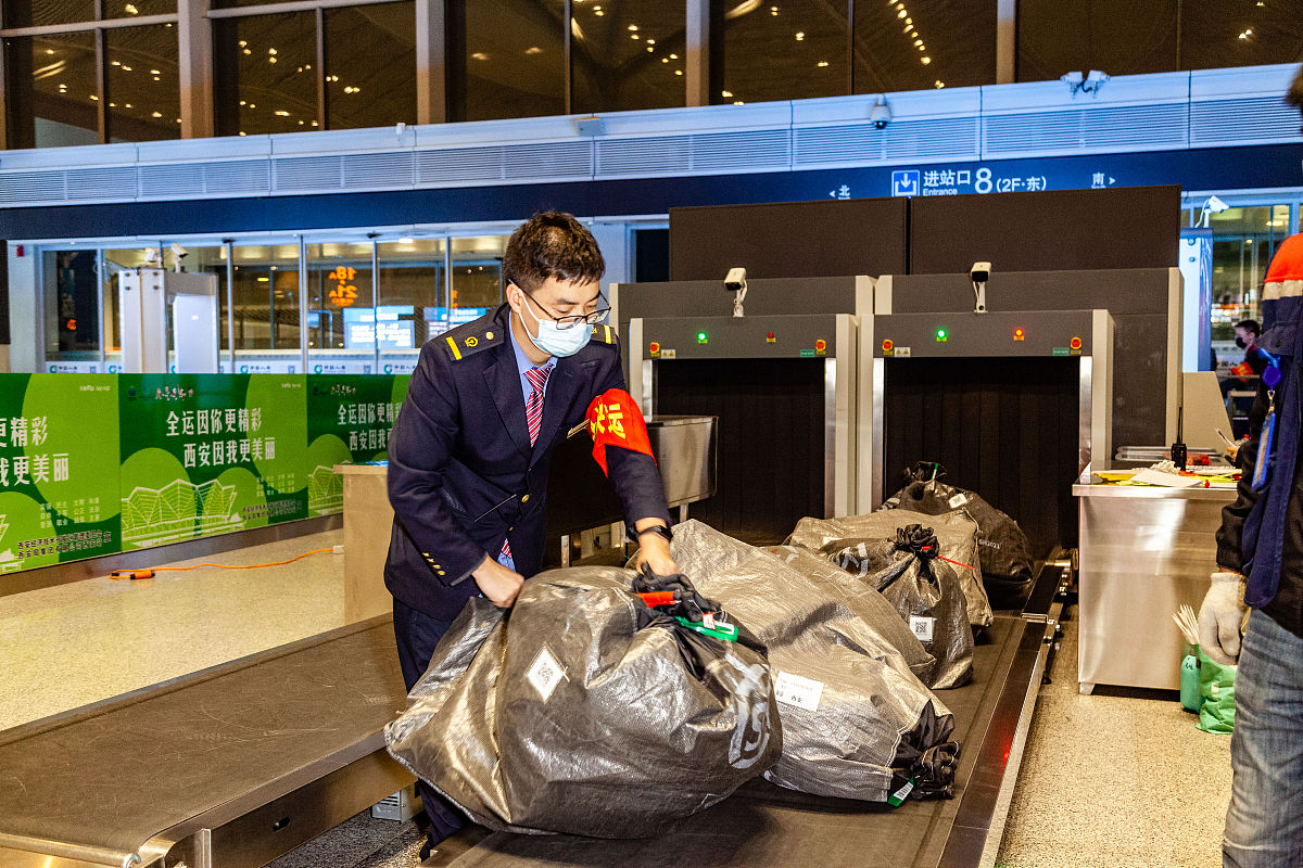 陕西女生学铁路学校：前景分析及选择建议